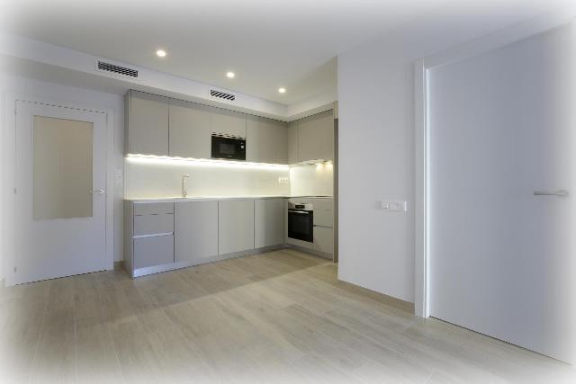 Imagen 1 Inmueble 302145 - Piso en venta en Hospitalet De Llobregat (L´) / Junto C/ Montseny