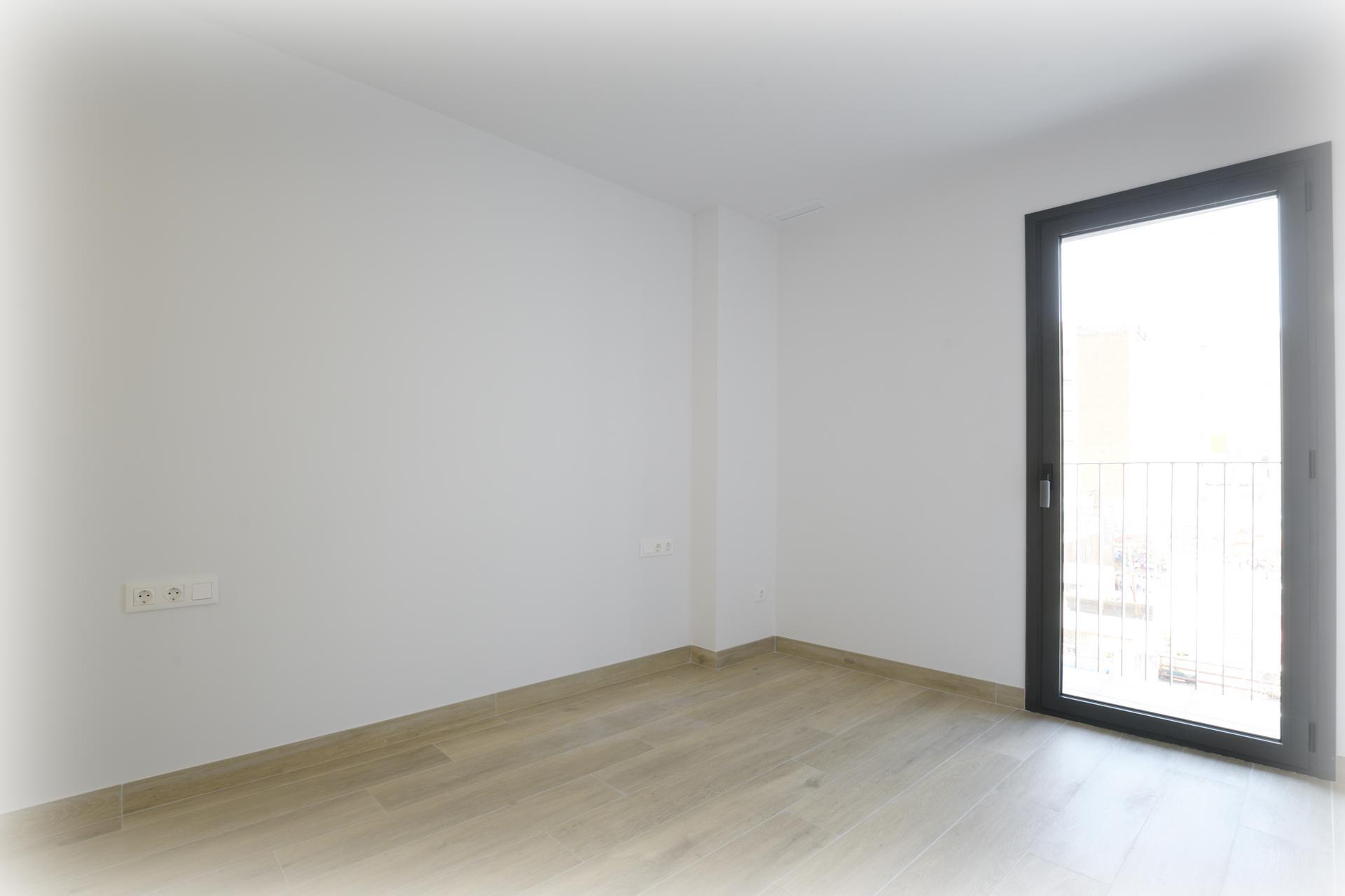 Imagen 5 Piso en venta en Hospitalet De Llobregat L´ / Junto C/ Montseny