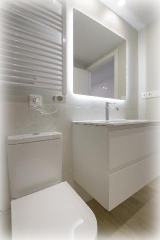 Imagen 8 Inmueble 302145 - Piso en venta en Hospitalet De Llobregat (L´) / Junto C/ Montseny