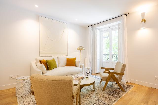 Imagen 6 Inmueble 291625 - Piso en venta en Madrid / A pocos minutos del Parque del Retiro.