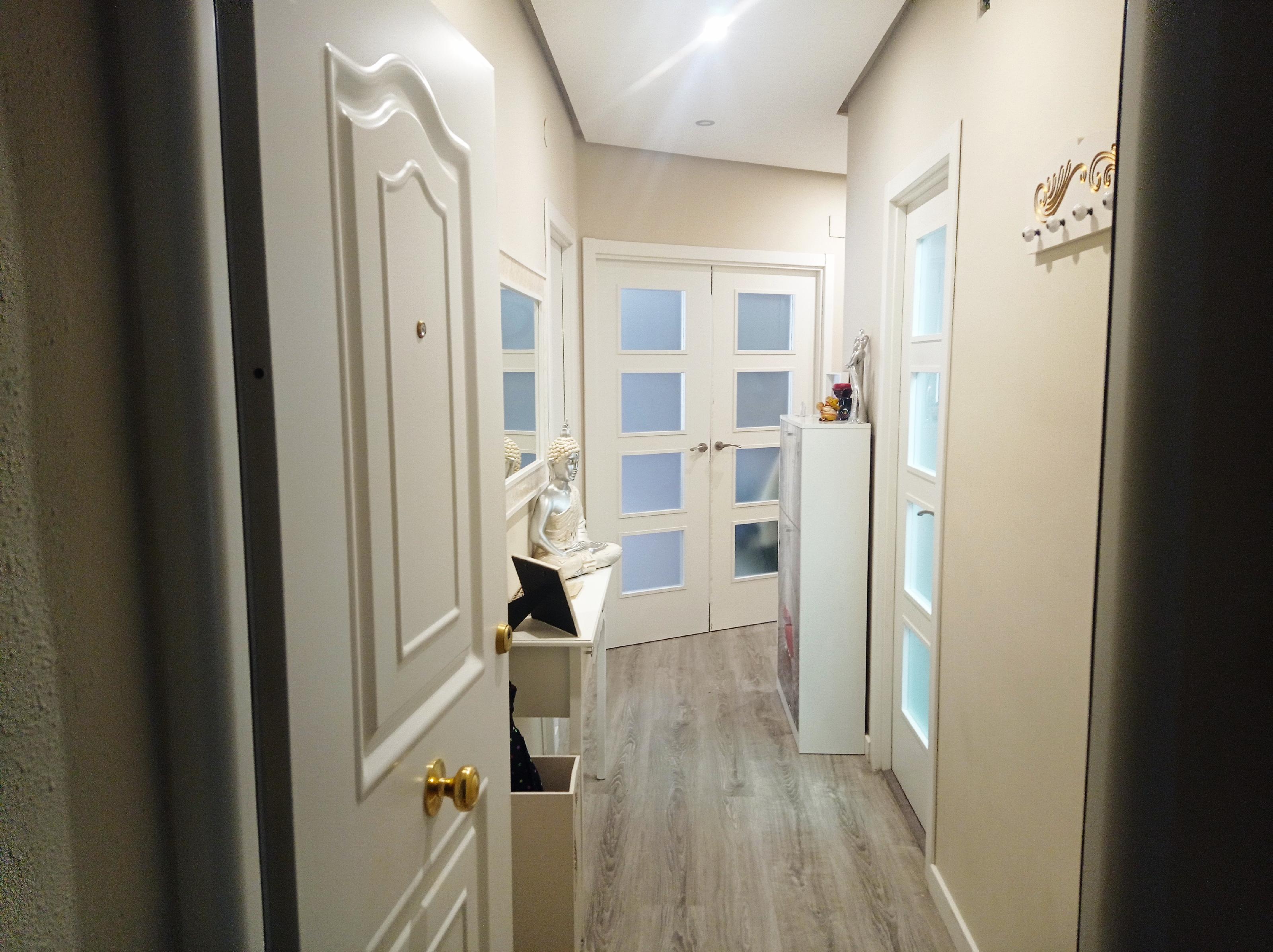 Imagen 5 Piso en venta en Torredonjimeno / Cerca del ayuntamiento,banco,farmacia,oficina de correo