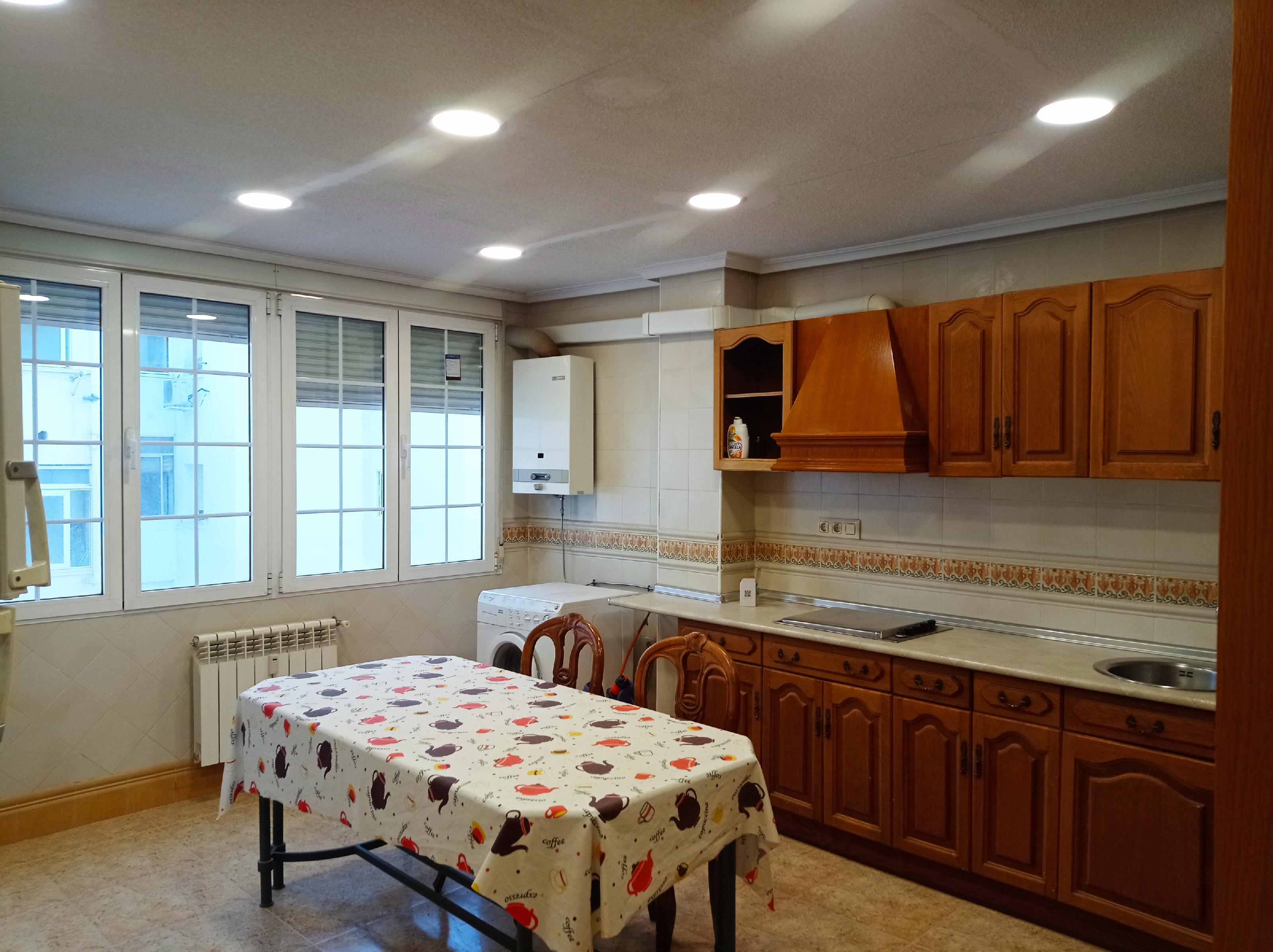 Imagen 3 Piso en venta en Jaén / Junto al hospital materno infantil