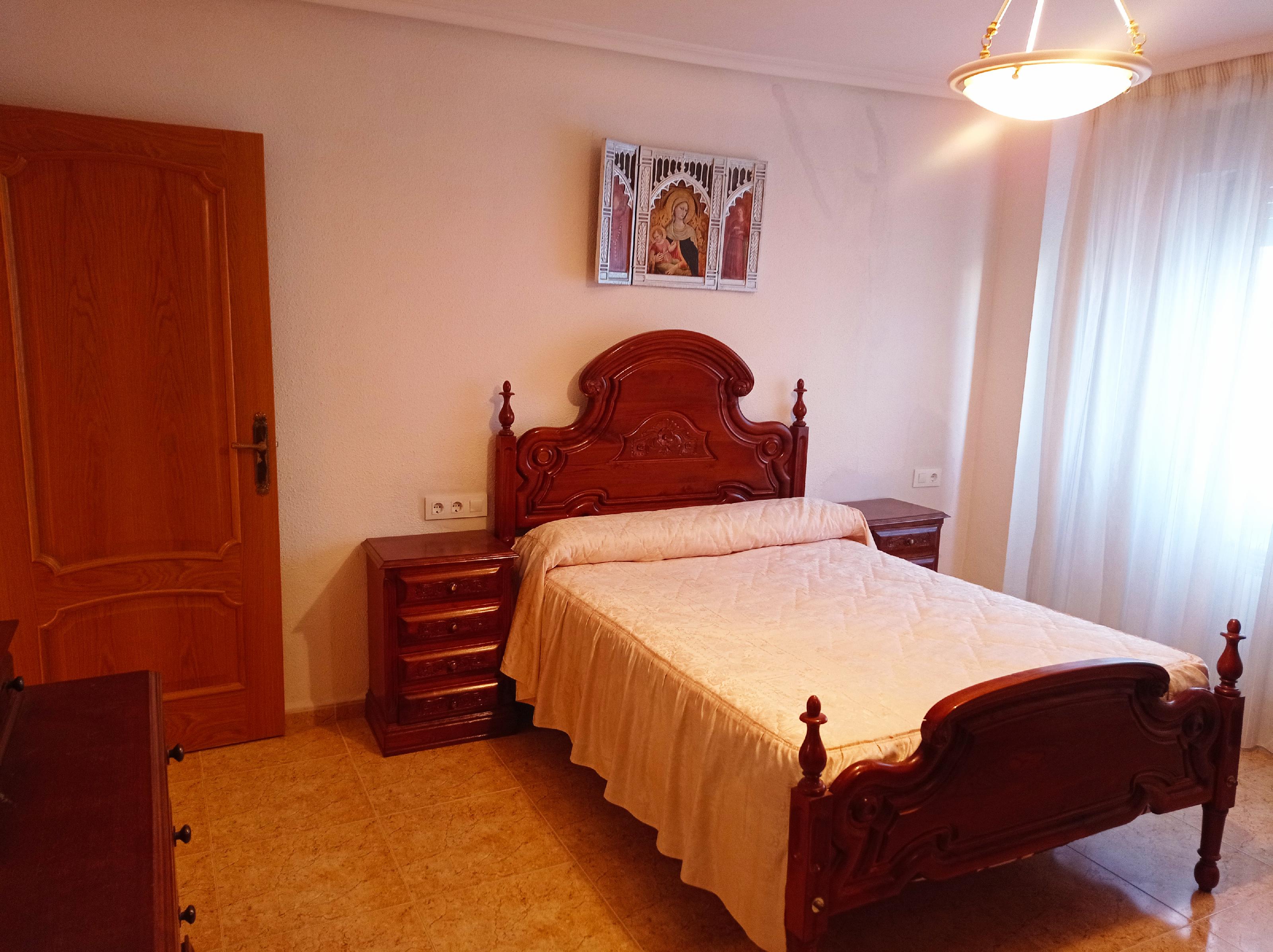 Imagen 1 Piso en venta en Jaén / Junto al hospital materno infantil