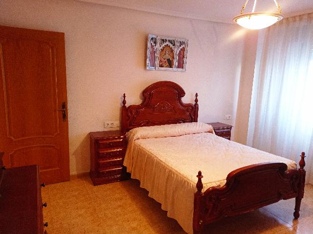 Imagen 1 Inmueble 284197 - Piso en venta en Jaén / Junto al hospital materno infantil