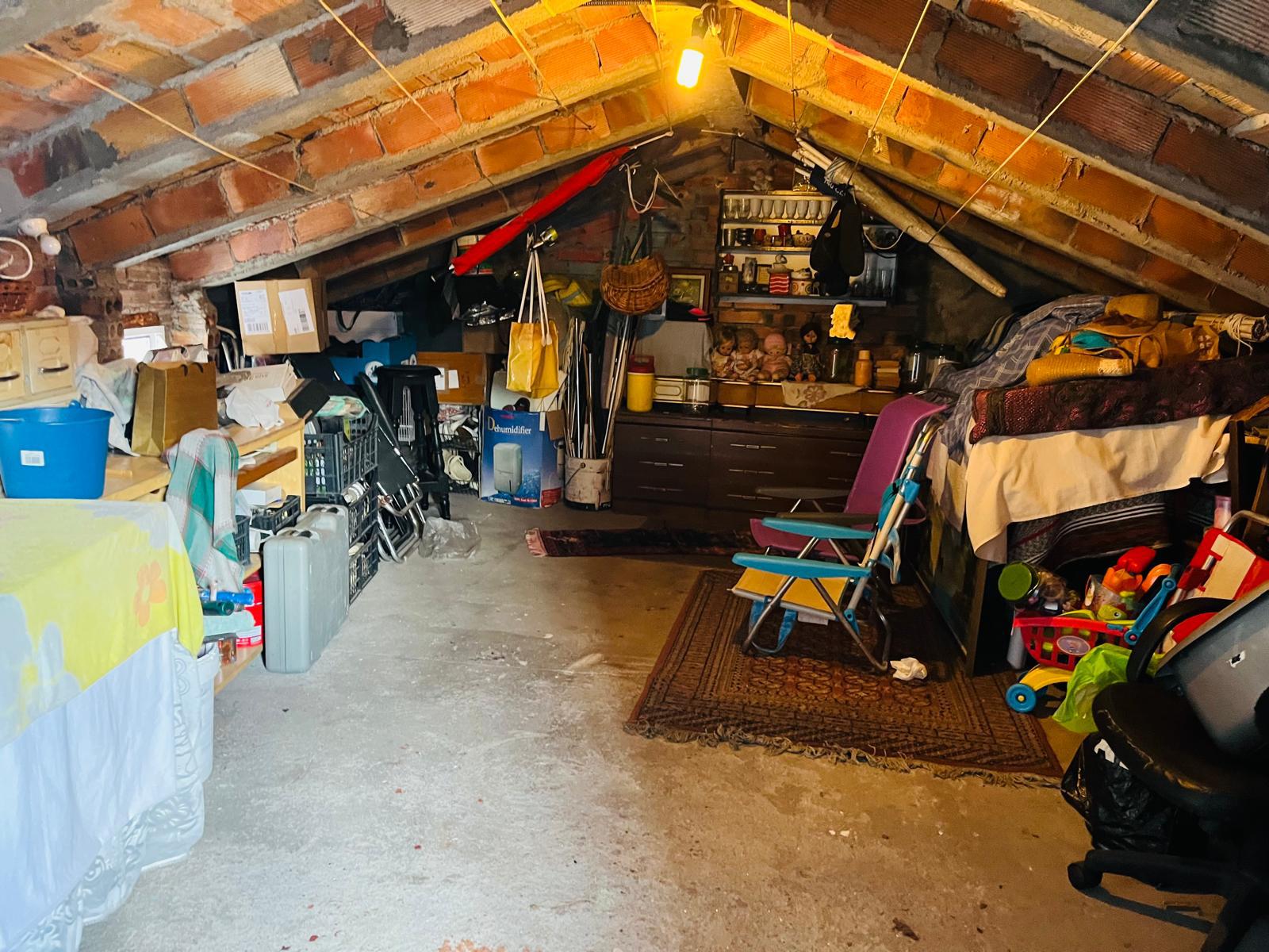 Imagen 20 Casa Aislada en venta en Pontevedra / Próximo a la Plaza Estribela y todos los servicios.