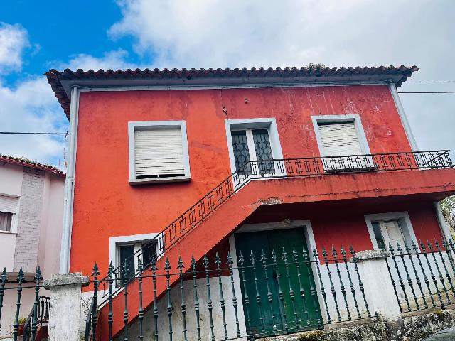 Imagen 3 Inmueble 301788 - Casa Aislada en venta en Vilagarcía De Arousa / Cerca de Carrefour, tienda de motos y bicis