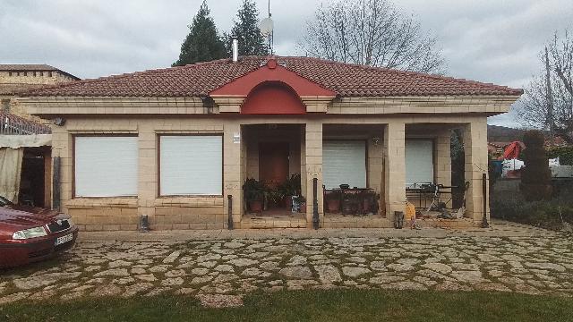 Imagen 10 Inmueble 290594 - Casa Aislada en venta en Barrundia / Ubicada en el centro del pueblo cerca de restaurante 