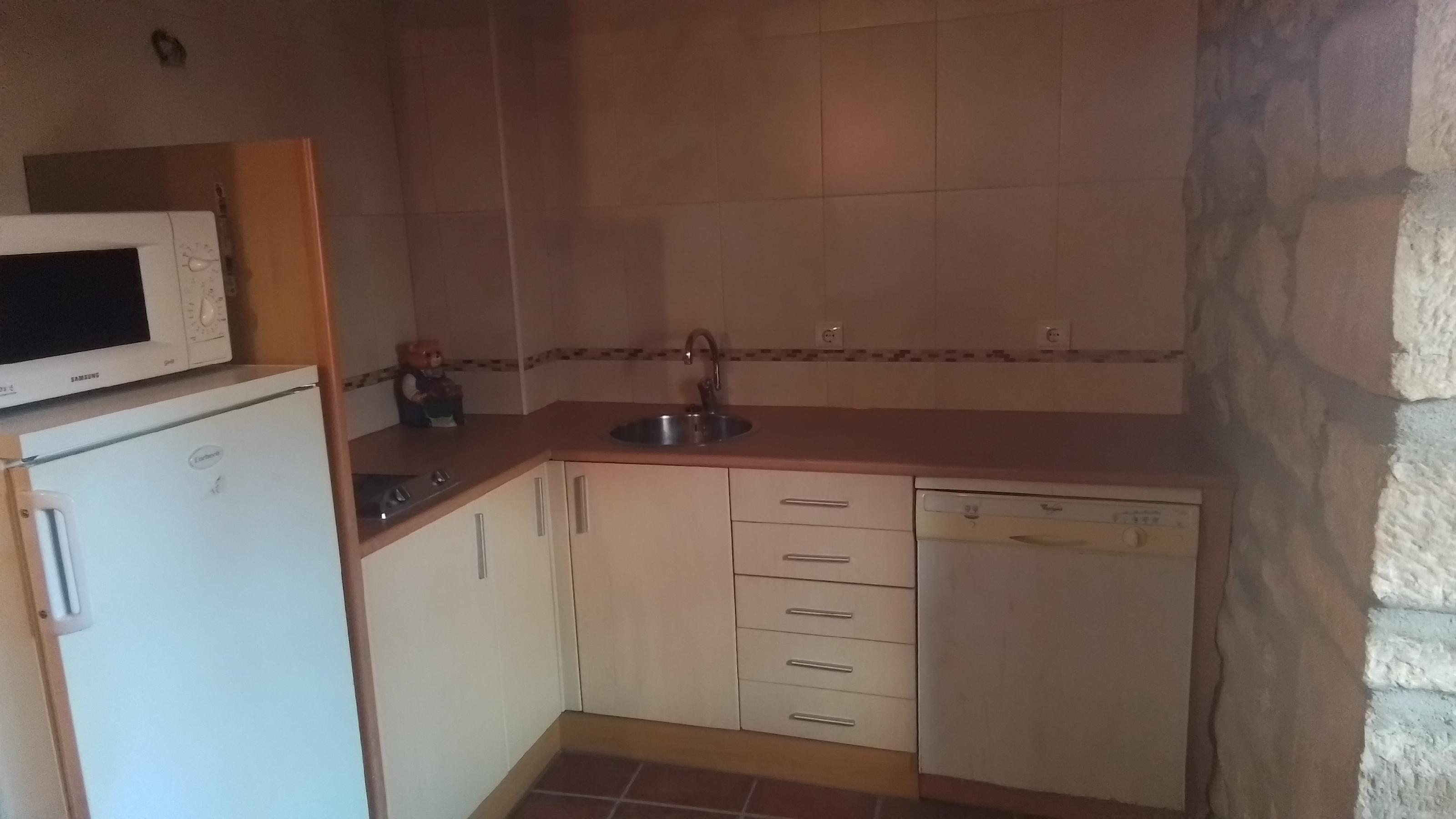 Imagen 19 Casa Rústica en venta en Miranda De Ebro / Situado en el pueblo de Ayuelas a 11 km de Miranda 