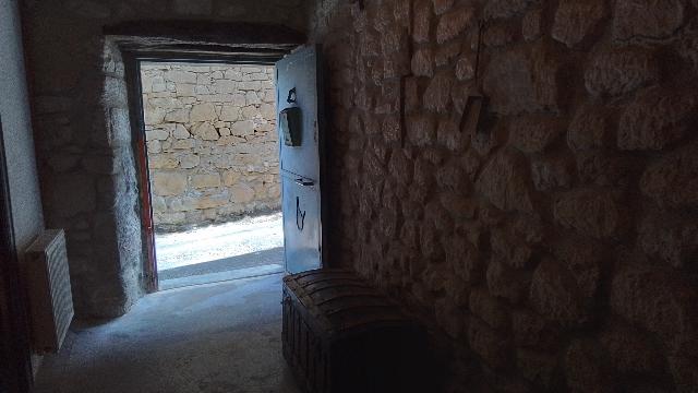 Imagen 1 Inmueble 294319 - Casa Rústica en venta en Miranda De Ebro / Situado en el pueblo de Ayuelas a 11 km de Miranda 