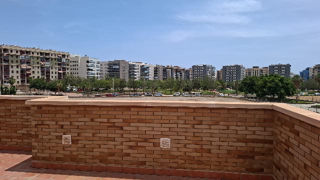 Imagen 1 Inmueble 295809 - Dúplex en venta en Almería /  Vega de Aca,todos los servicios cerca.A mts.del estadio