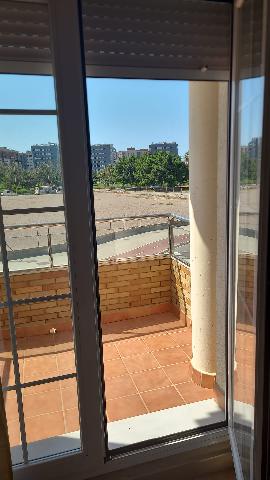 Imagen 10 Inmueble 295809 - Dúplex en venta en Almería /  Vega de Aca,todos los servicios cerca.A mts.del estadio