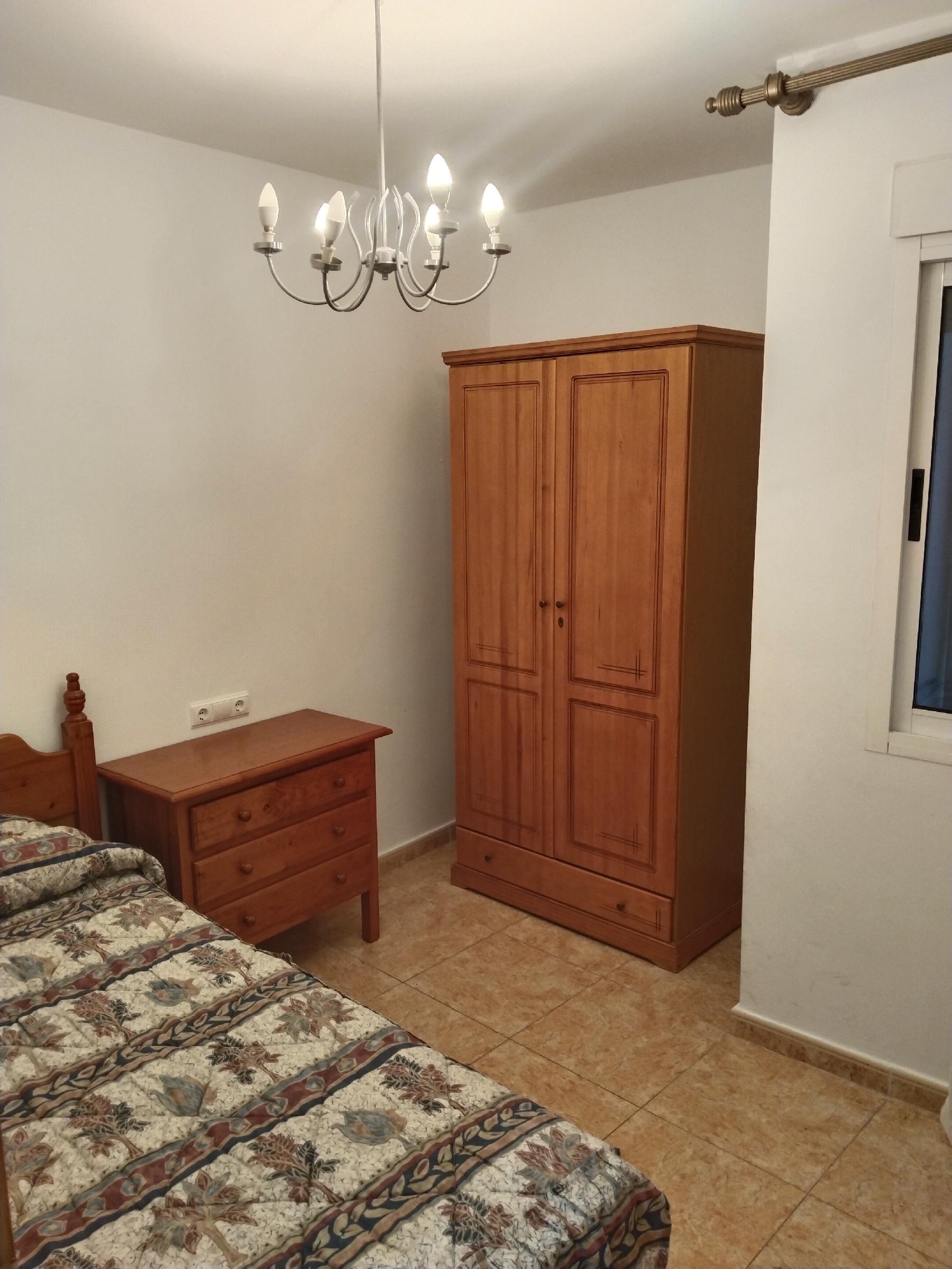 Imagen 18 Apartamento en venta en Garrucha / En el centro del pueblo,cerca de todos los servicios.