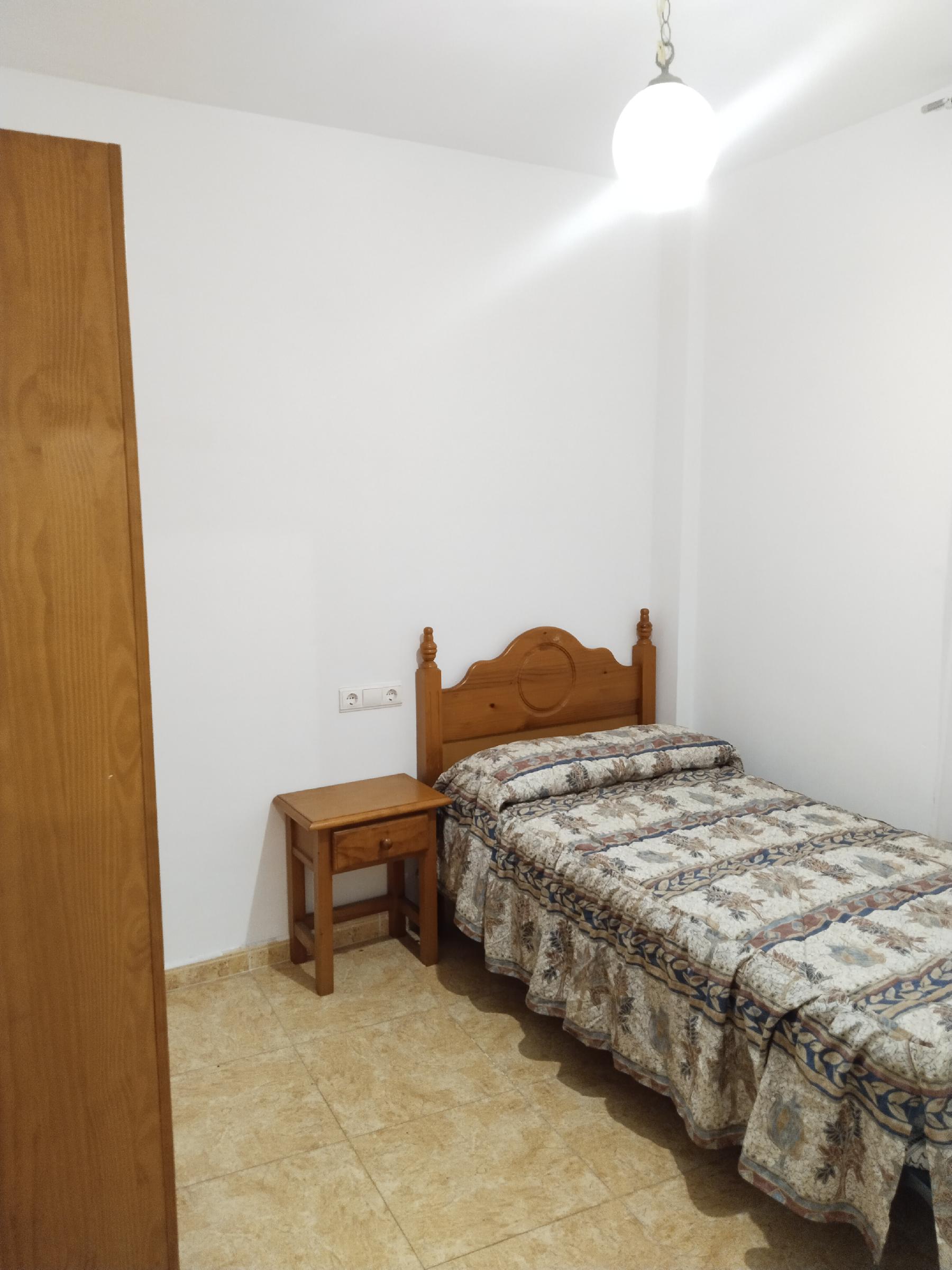 Imagen 22 Apartamento en venta en Garrucha / En el centro del pueblo,cerca de todos los servicios.