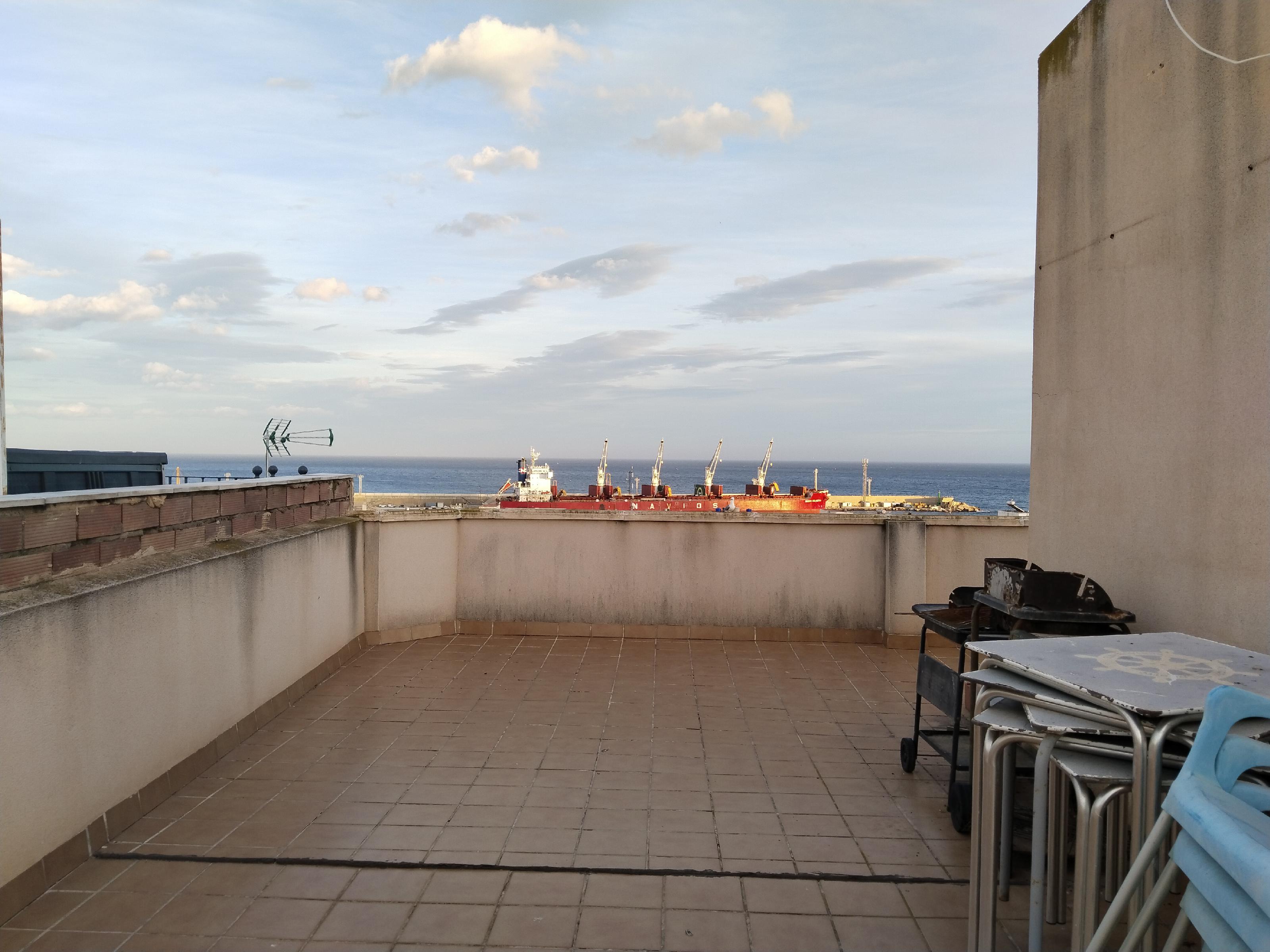 Imagen 1 Apartamento en venta en Garrucha / En el centro del pueblo,cerca de todos los servicios.