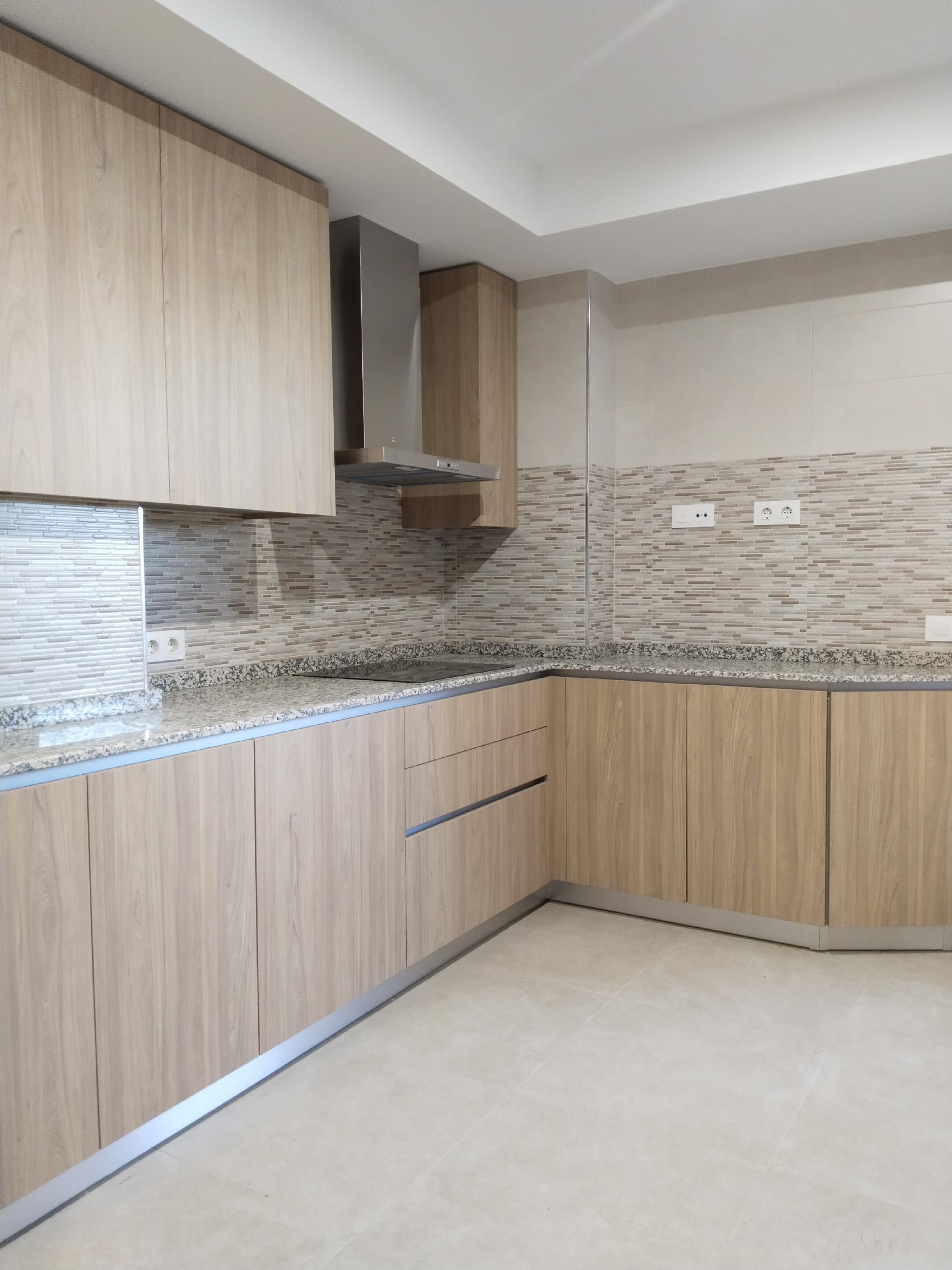 Imagen 2 Apartamento en venta en Cuevas Del Almanzora / En la plaza del pueblo,cerca de comercios y...