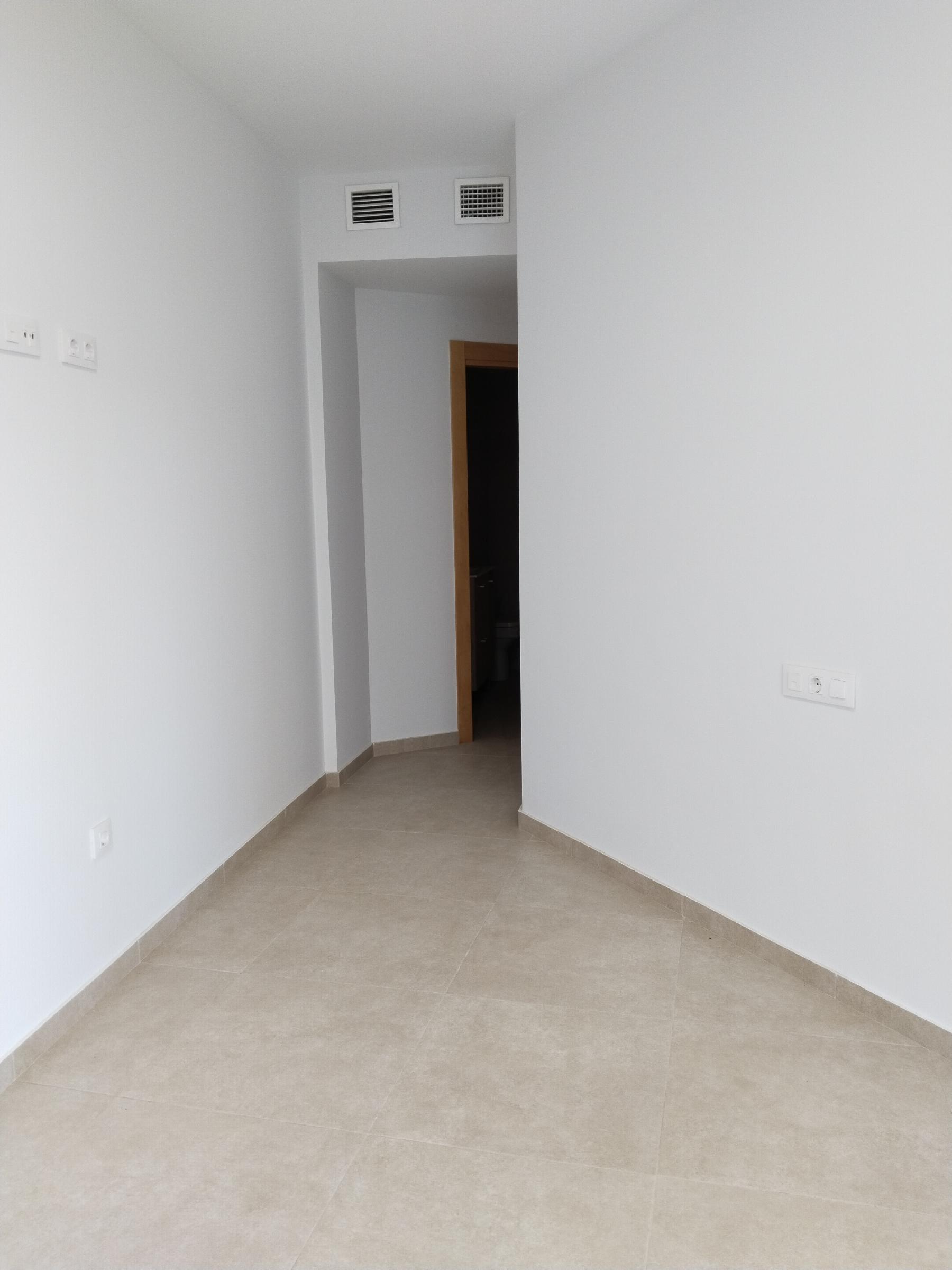Imagen 17 Apartamento en venta en Cuevas Del Almanzora / En la plaza del pueblo,cerca de comercios y...