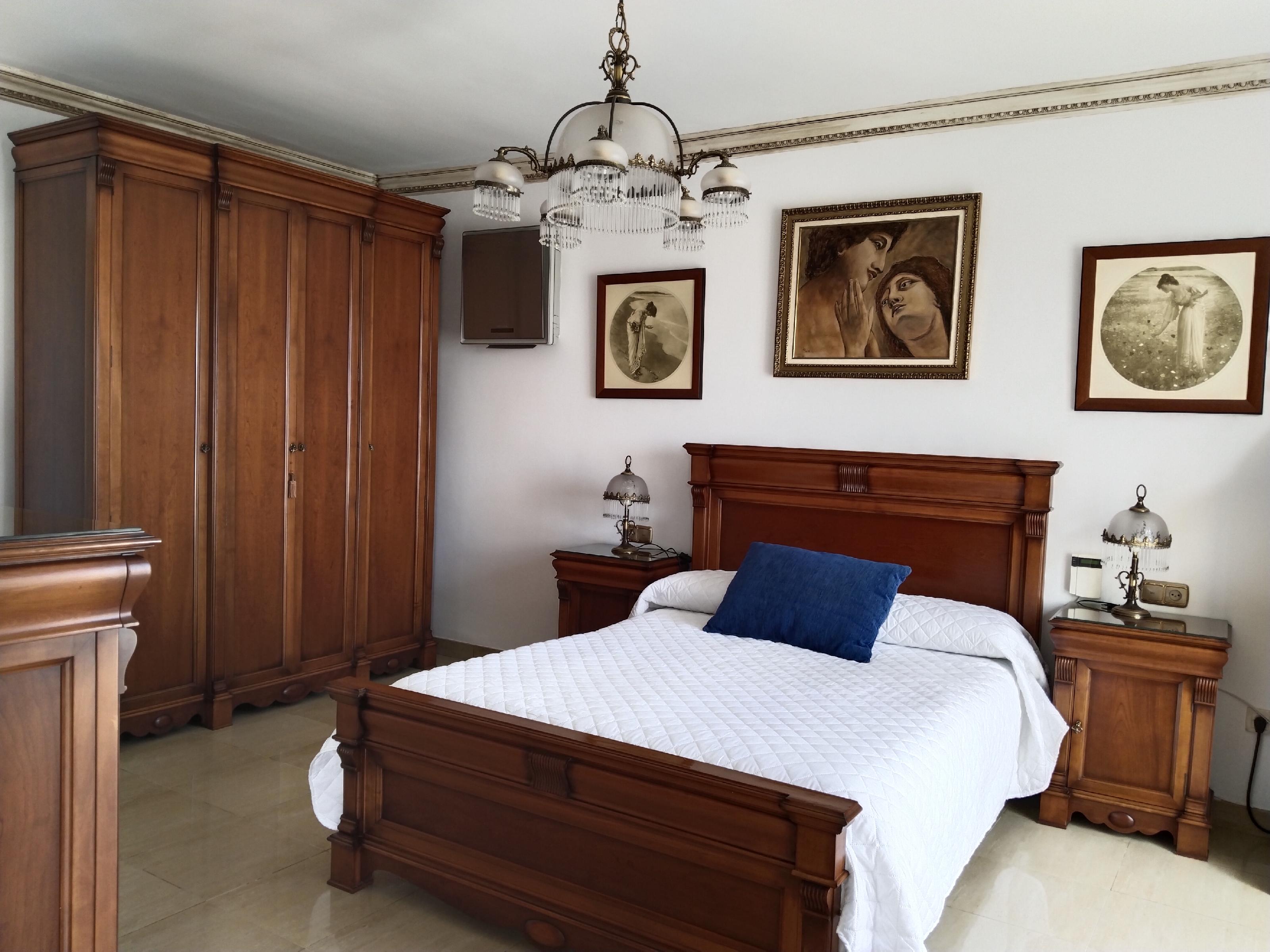 Imagen 19 Casa Adosada en venta en Garrucha / En frente de la playa, cerca de todos los servicios.