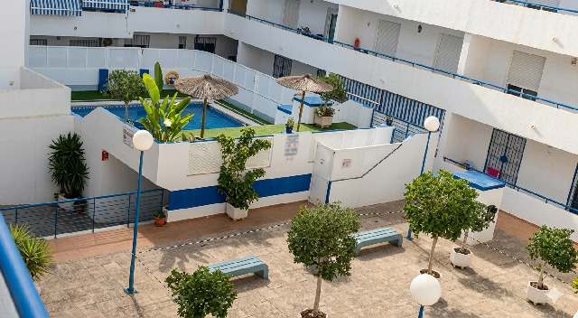 Imagen 25 Inmueble 301415 - Apartamento en venta en Garrucha / Cerca de los supermercados y de la playa.