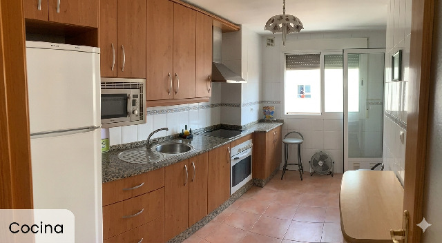 Imagen 8 Inmueble 301415 - Apartamento en venta en Garrucha / Cerca de los supermercados y de la playa.