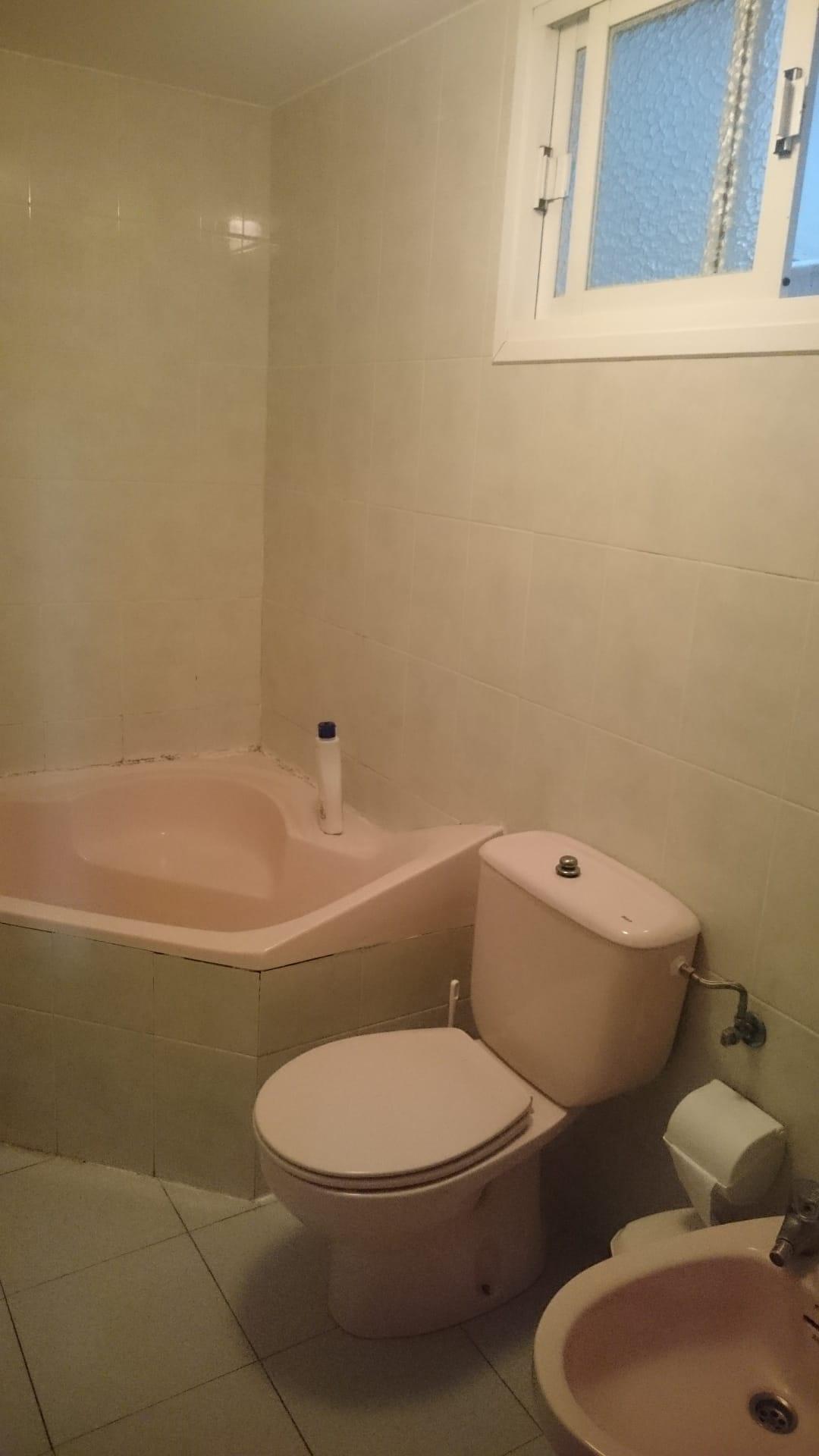 Imagen 9 Apartamento en venta en Garrucha / En el centro de la Calle Mayor, al lado de la playa.