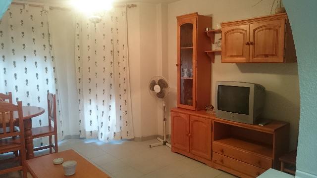 Imagen 2 Inmueble 302008 - Apartamento en venta en Garrucha / En el centro de la Calle Mayor, al lado de la playa.