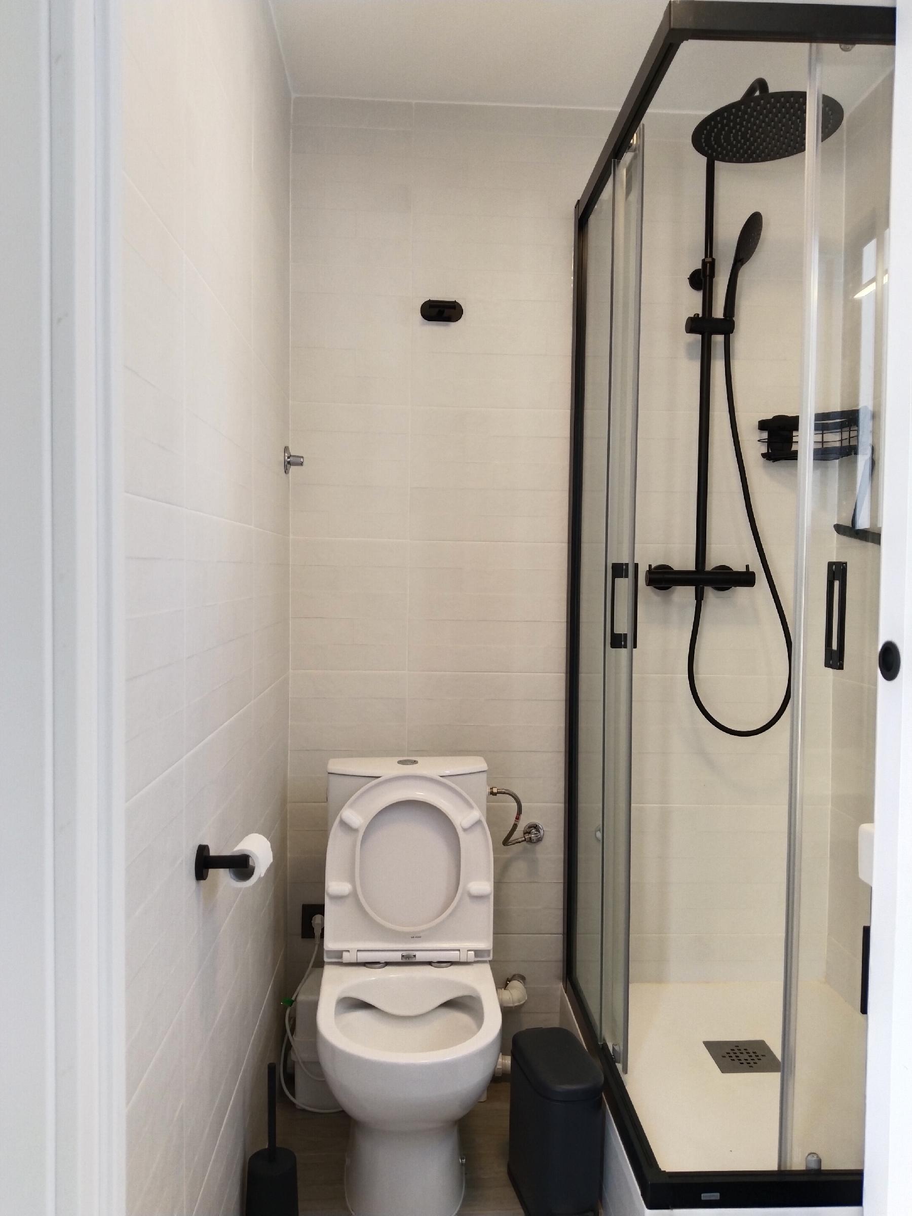 Imagen 7 Apartamento en alquiler en Garrucha / Vivienda en esquina, cerca de todos los servicios.