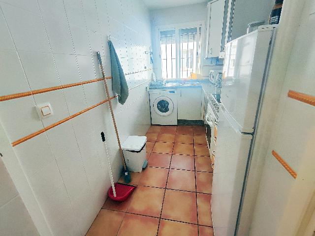 Imagen 5 Inmueble 296835 - Apartamento en venta en Ayamonte / Junto al colegio Padre Jesús, a 2´ del Centro de salud