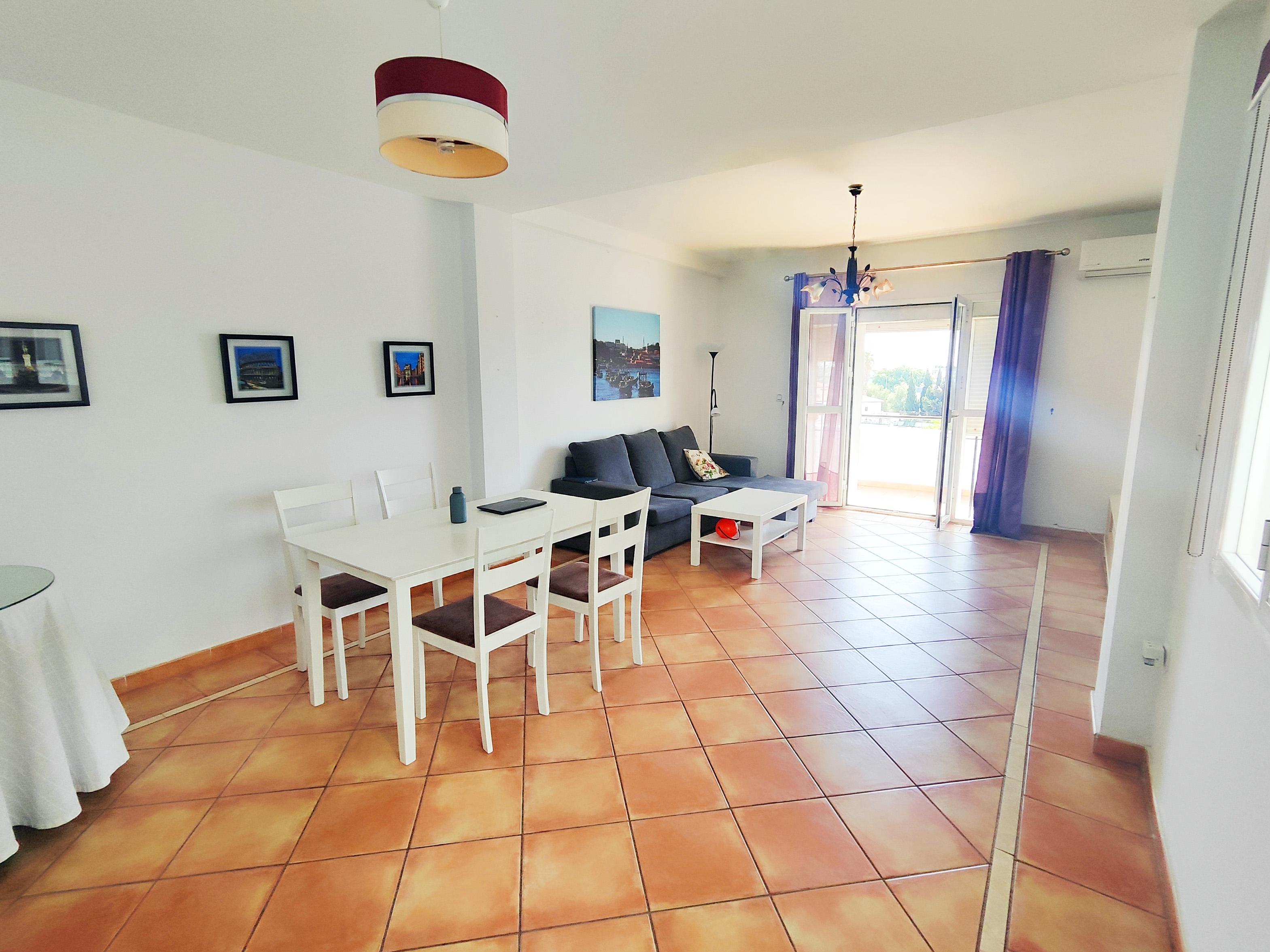 Imagen 1 Apartamento en venta en Ayamonte / Junto al colegio Padre Jesús, a 2´ del Centro de salud
