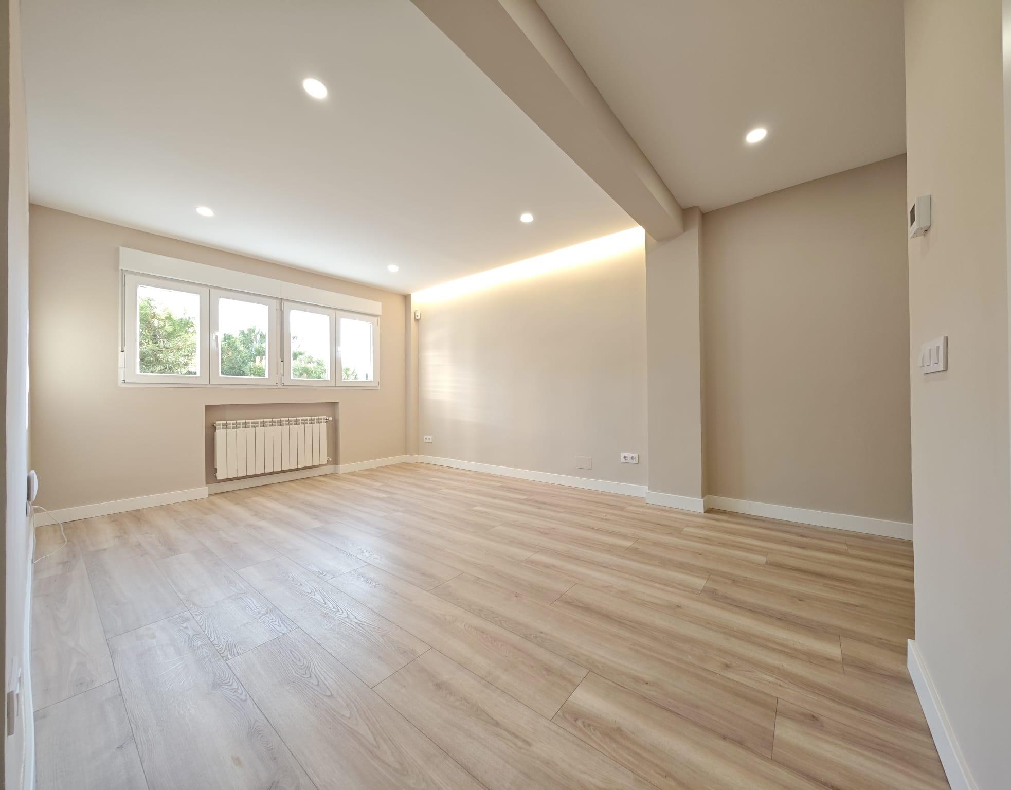 Imagen 2 Piso en venta en Madrid / Cercano a la calle Hermanos Garcias Noblejas