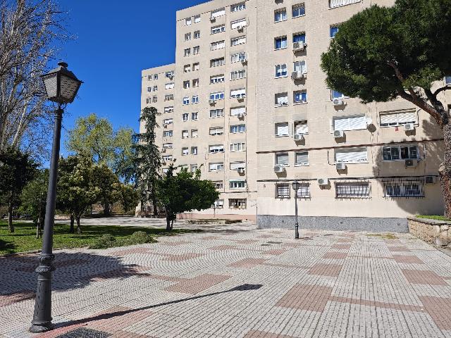 Imagen 26 Inmueble 298601 - Piso en venta en Madrid / Cercano a la calle Hermanos Garcias Noblejas