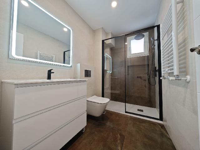 Imagen 17 Inmueble 298601 - Piso en venta en Madrid / Cercano a la calle Hermanos Garcias Noblejas