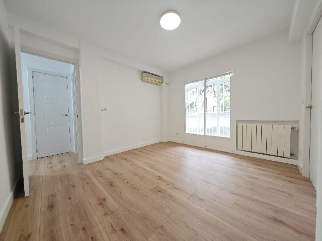 Imagen 6 Inmueble 298602 - Piso en venta en Madrid / Zona San Pascual cercano a la Calle Arturo Soria