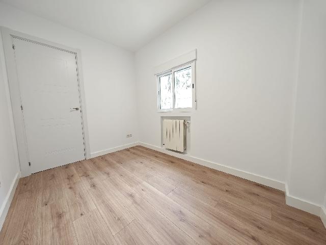 Imagen 9 Inmueble 298602 - Piso en venta en Madrid / Zona San Pascual cercano a la Calle Arturo Soria