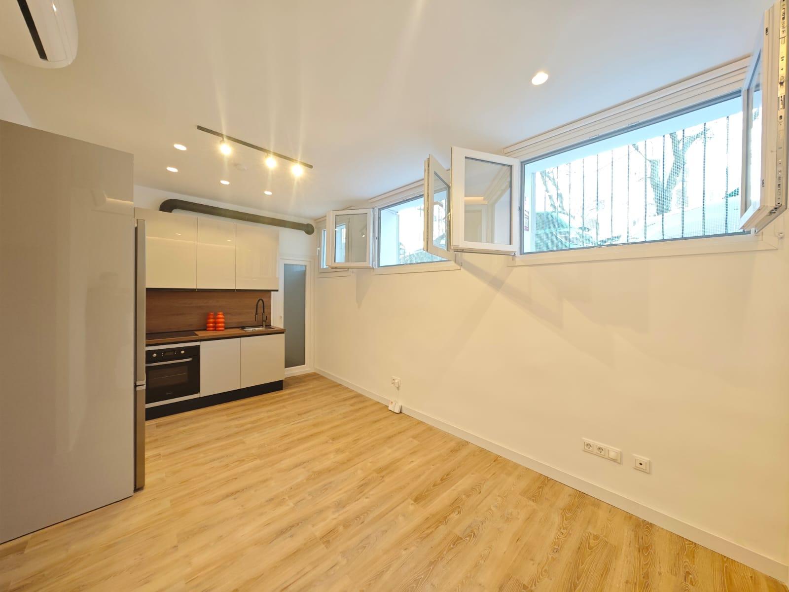 Imagen 6 Planta Baja en venta en Madrid / Calle Las Cañas a 3 minutos de la Calle Arturo Soria