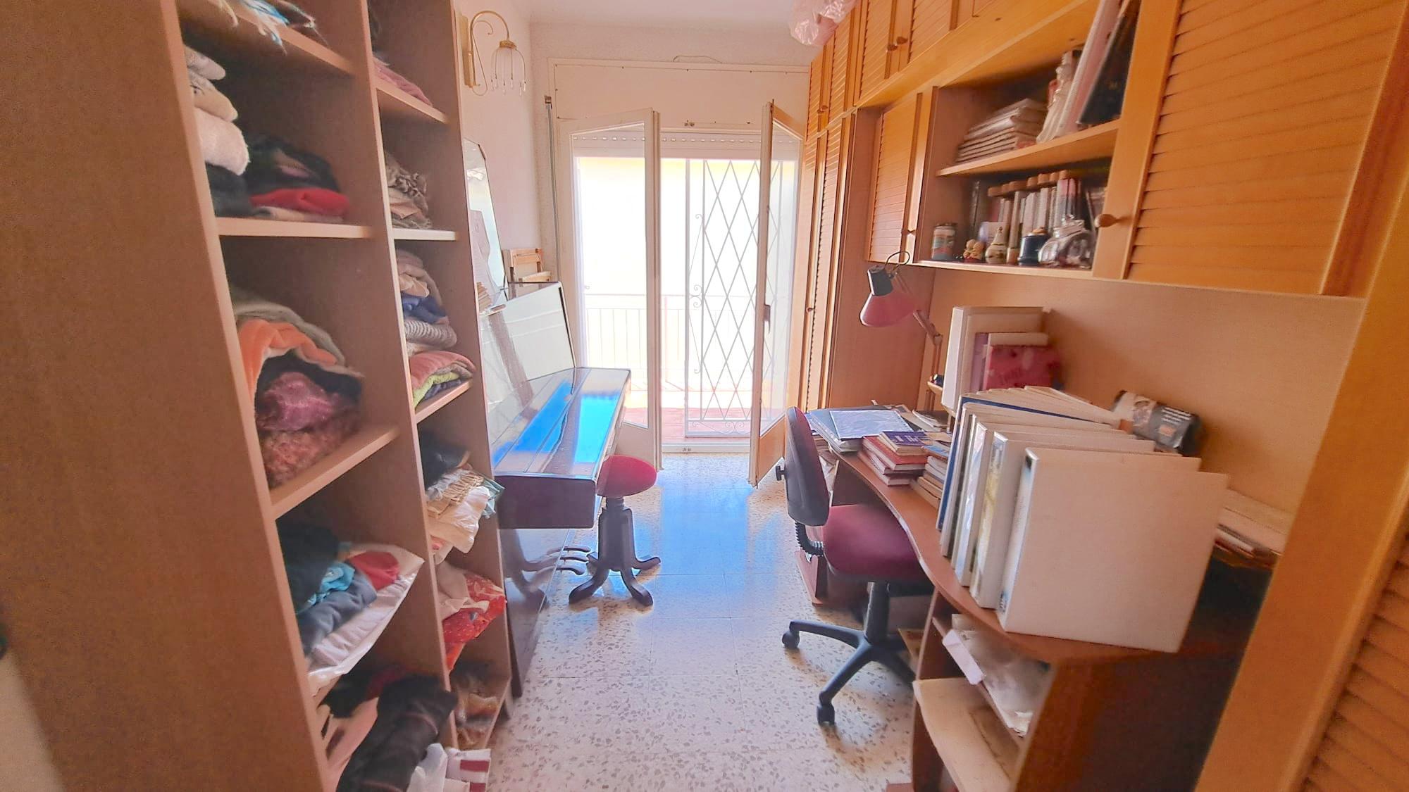 Imagen 15 Casa Aislada en venta en Pineda De Mar / Can Cornet, fácil acceso a tan solo 2 minutos de n-ii.