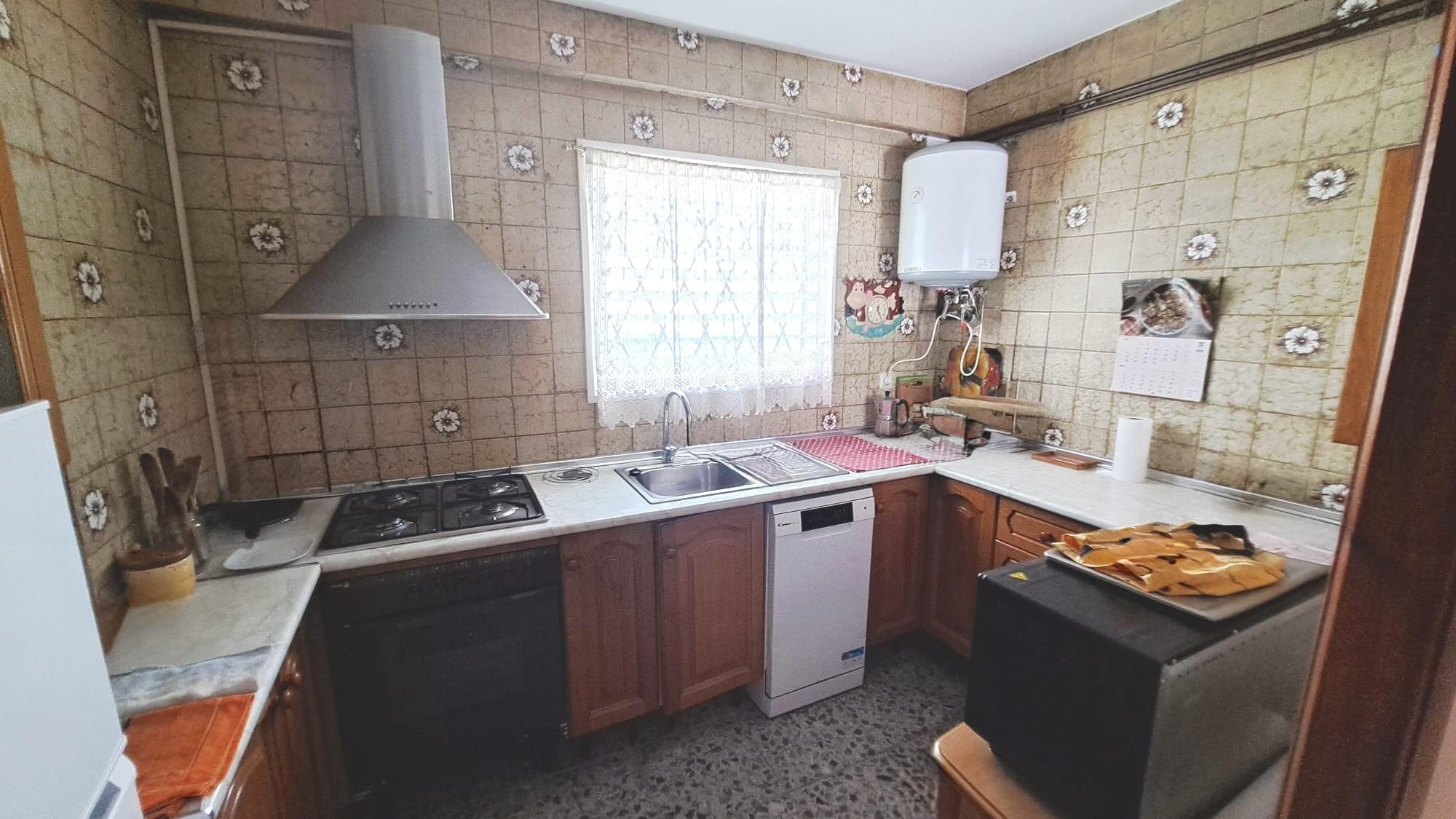 Imagen 23 Casa Aislada en venta en Pineda De Mar / Can Cornet, fácil acceso a tan solo 2 minutos de n-ii.