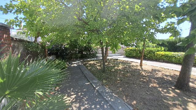 Imagen 6 Inmueble 287744 - Casa Aislada en venta en Pineda De Mar / Can Cornet, fácil acceso a tan solo 2 minutos de n-ii.