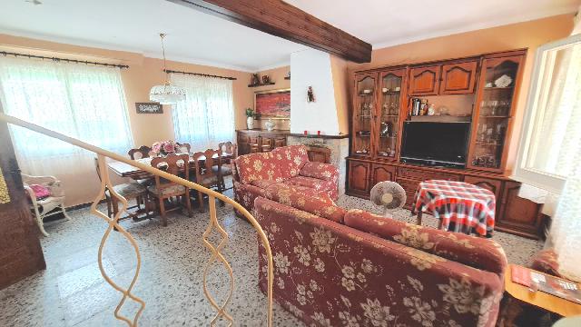 Imagen 25 Inmueble 287744 - Casa Aislada en venta en Pineda De Mar / Can Cornet, fácil acceso a tan solo 2 minutos de n-ii.