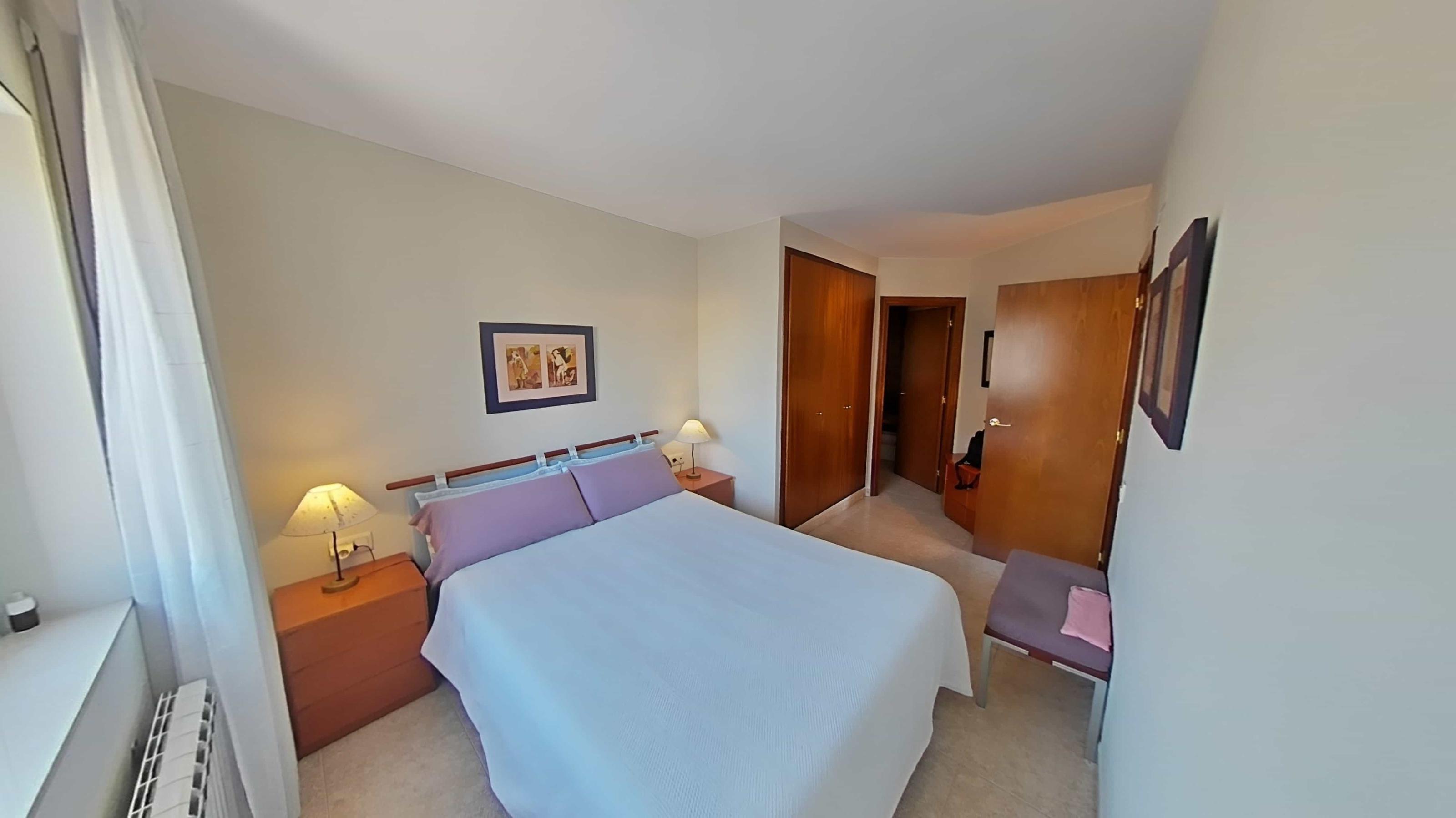 Imagen 1 Piso en venta en Pineda De Mar / Pineda de mar, fácil acceso desde nacional n-ii.