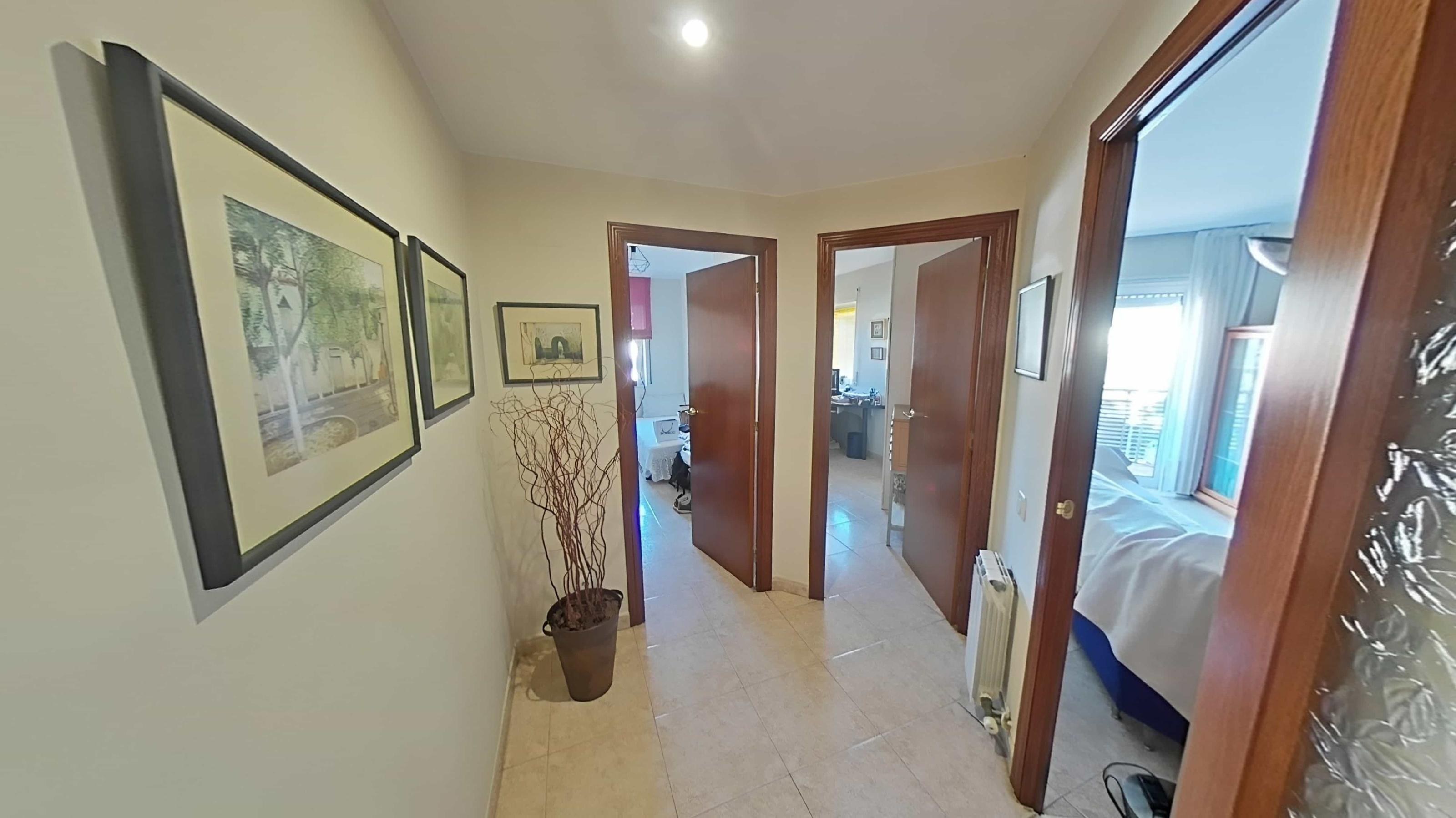 Imagen 11 Piso en venta en Pineda De Mar / Pineda de mar, fácil acceso desde nacional n-ii.