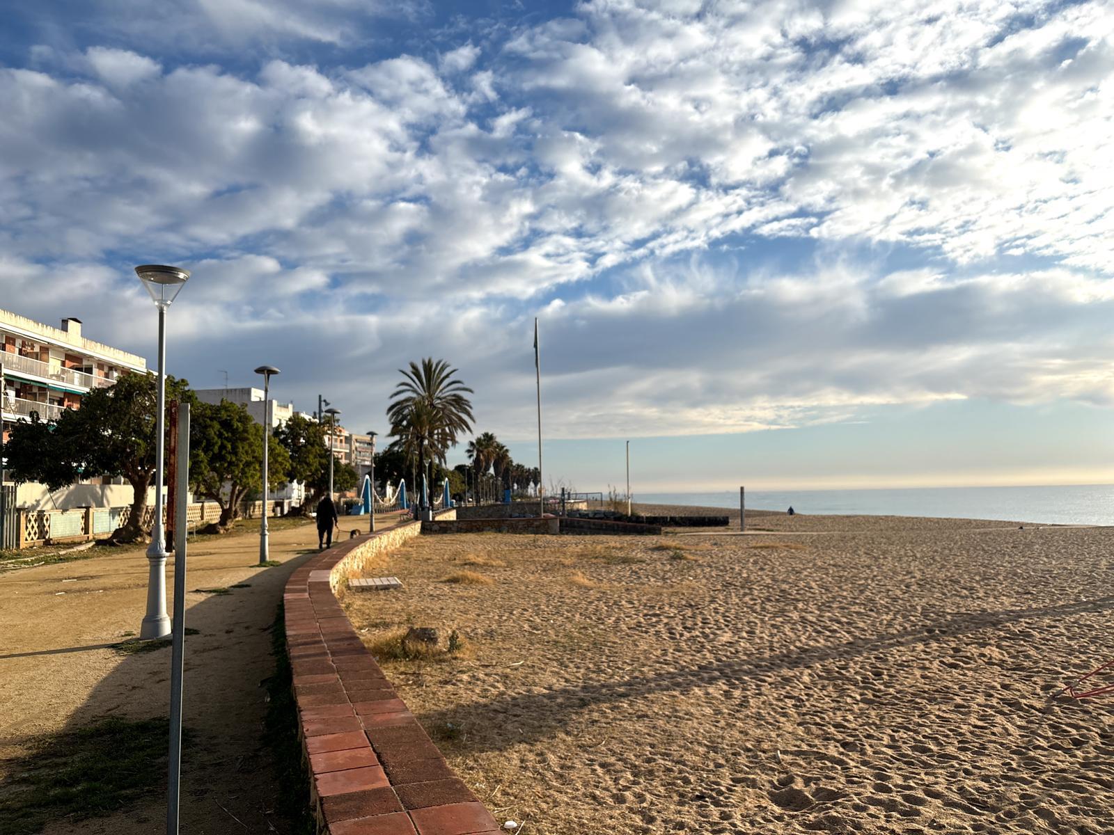 Imagen 28 Casa Adosada en venta en Canet De Mar / A 5 minutos del Ayuntamiento, mar a 200m, Renfe a 2 min