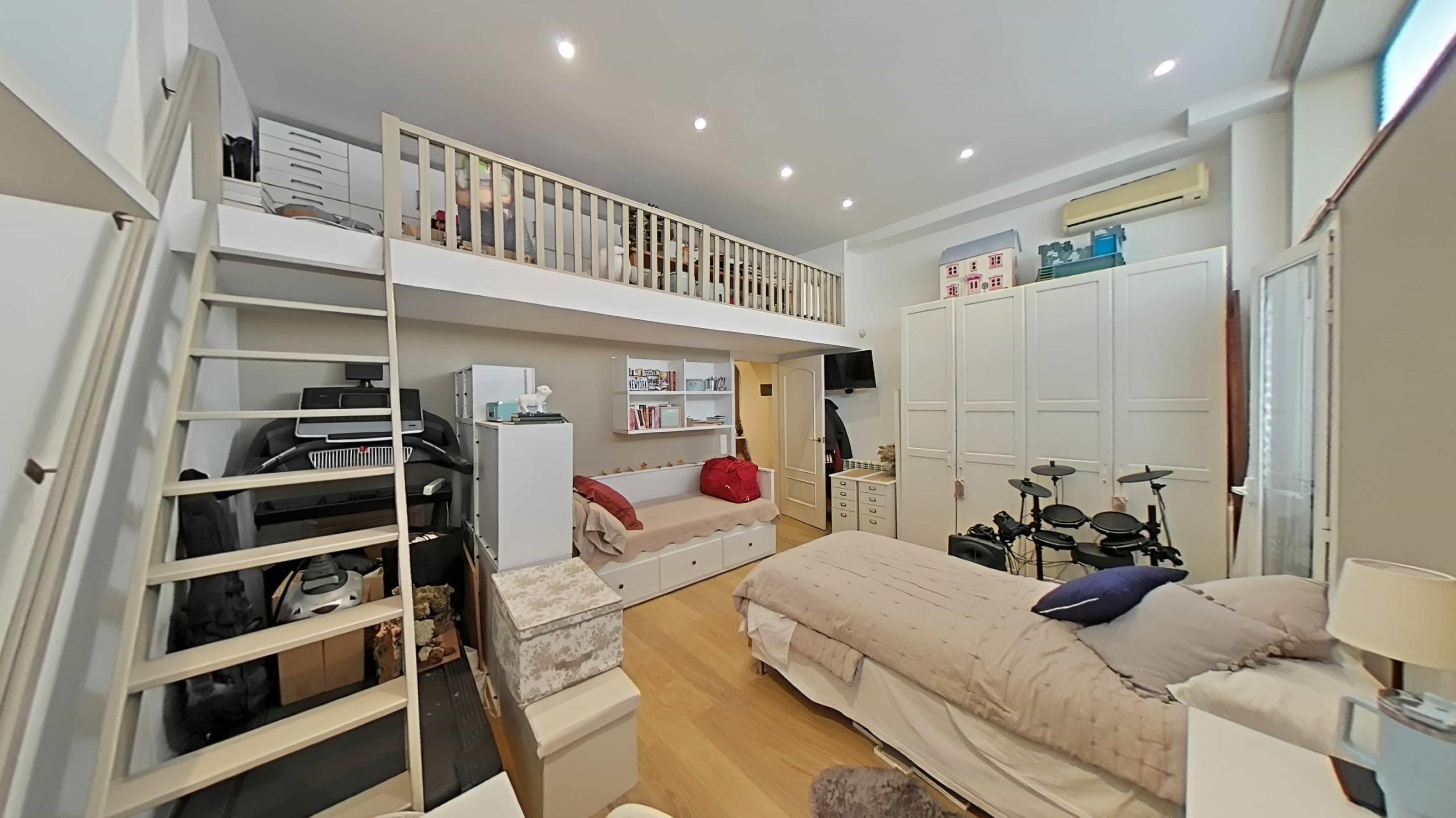 Imagen 24 Casa Adosada en venta en Canet De Mar / A 5 minutos del Ayuntamiento, mar a 200m, Renfe a 2 min