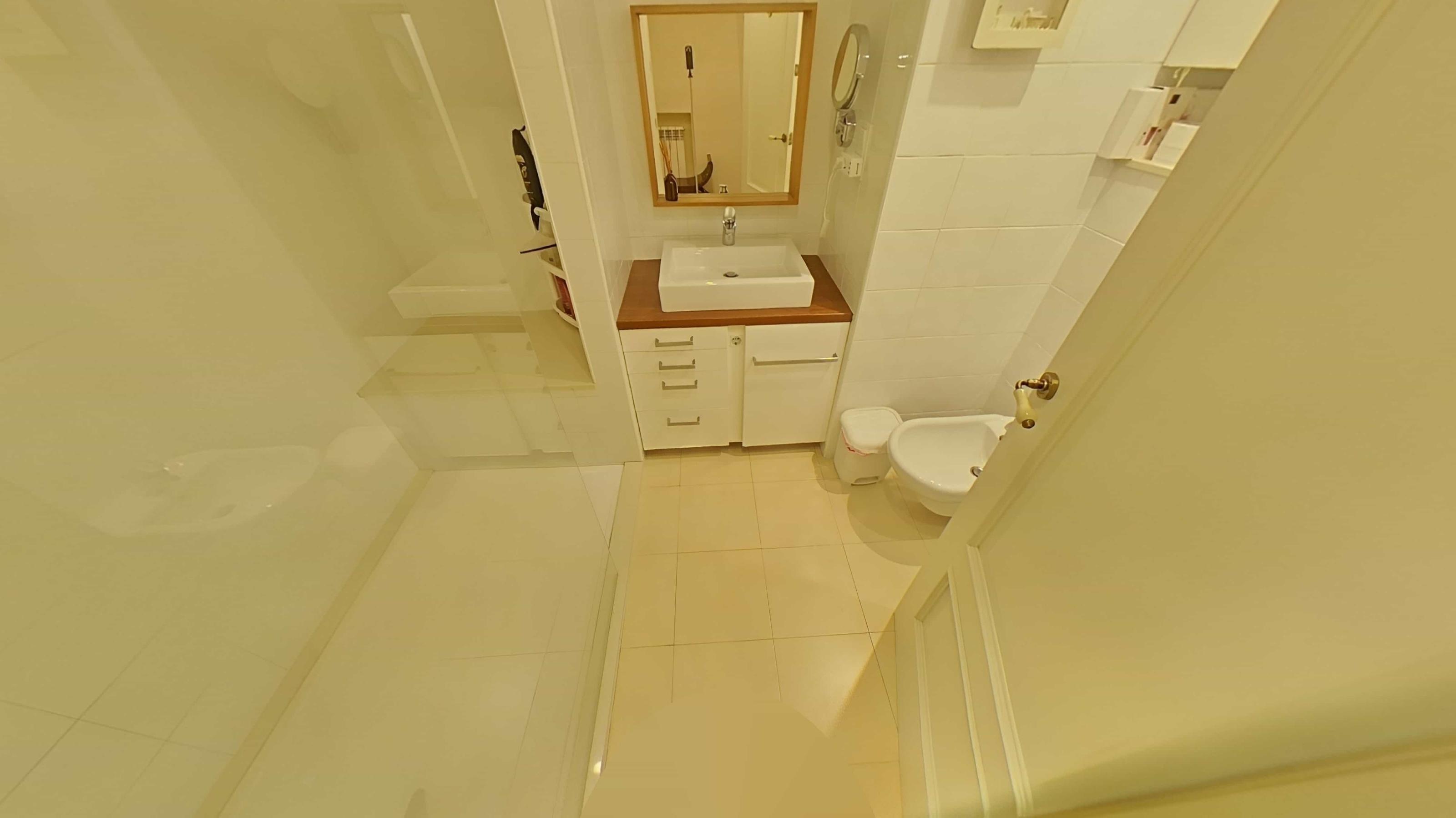 Imagen 27 Casa Adosada en venta en Canet De Mar / A 5 minutos del Ayuntamiento, mar a 200m, Renfe a 2 min