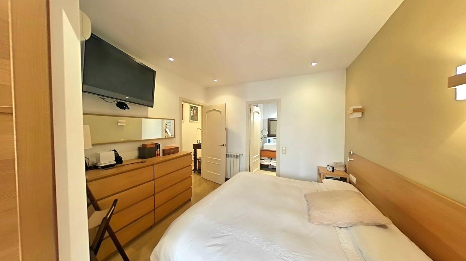 Imagen 18 Casa Adosada en venta en Canet De Mar / A 5 minutos del Ayuntamiento, mar a 200m, Renfe a 2 min