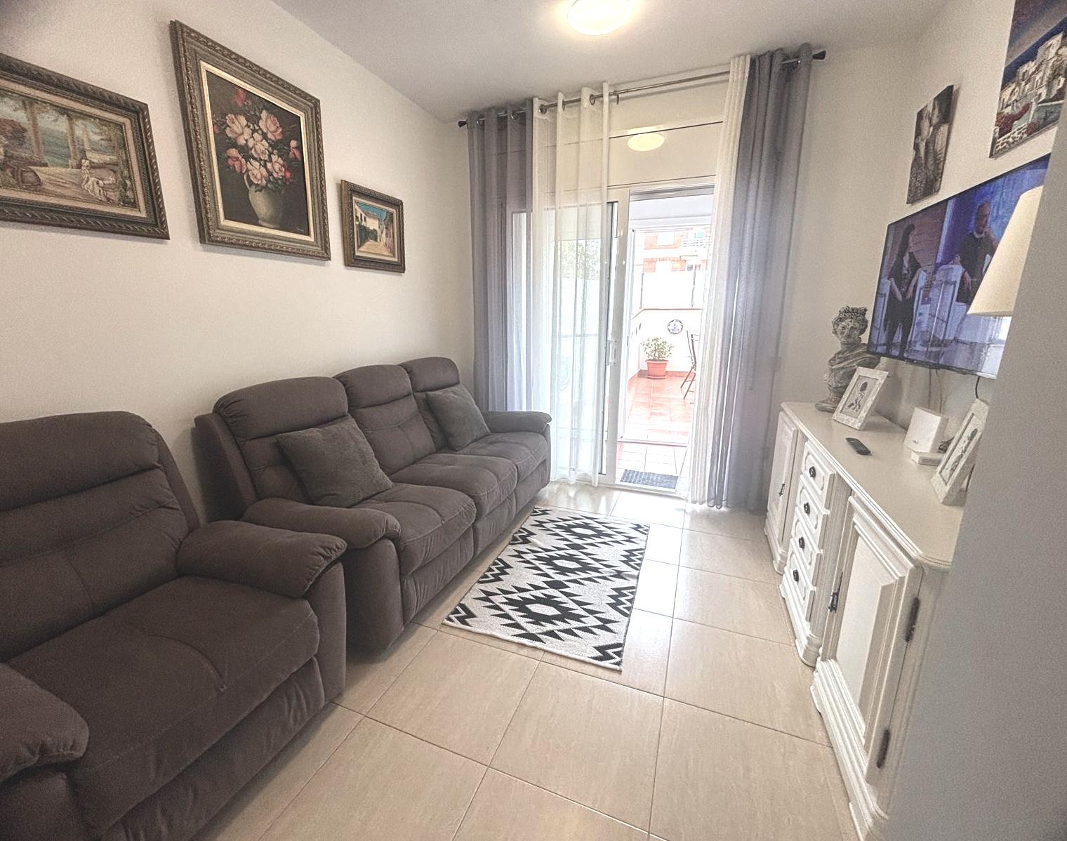 Imagen 8 Piso en venta en Pineda De Mar / Zona centro, 2a línea de mar y a 150 m. de la playa.