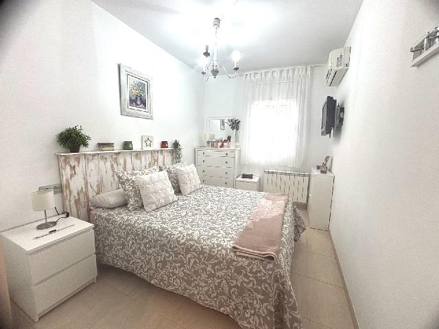 Imagen 5 Inmueble 292885 - Piso en venta en Pineda De Mar / Zona centro, 2a línea de mar y a 150 m. de la playa.