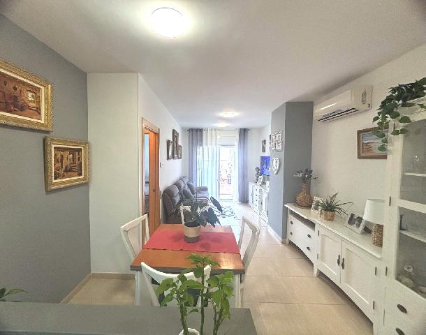 Imagen 7 Inmueble 292885 - Piso en venta en Pineda De Mar / Zona centro, 2a línea de mar y a 150 m. de la playa.