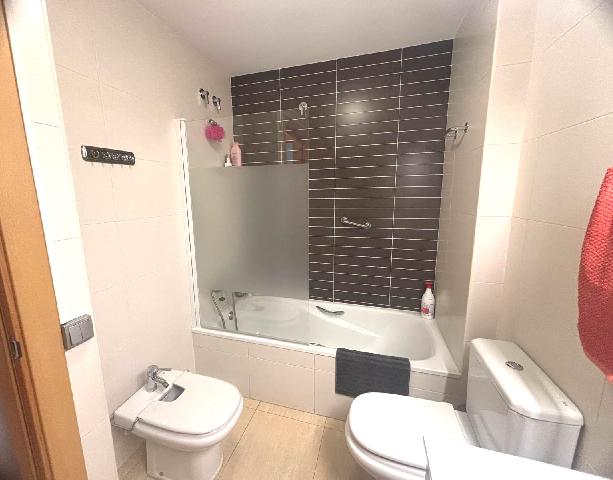 Imagen 14 Inmueble 292885 - Piso en venta en Pineda De Mar / Zona centro, 2a línea de mar y a 150 m. de la playa.