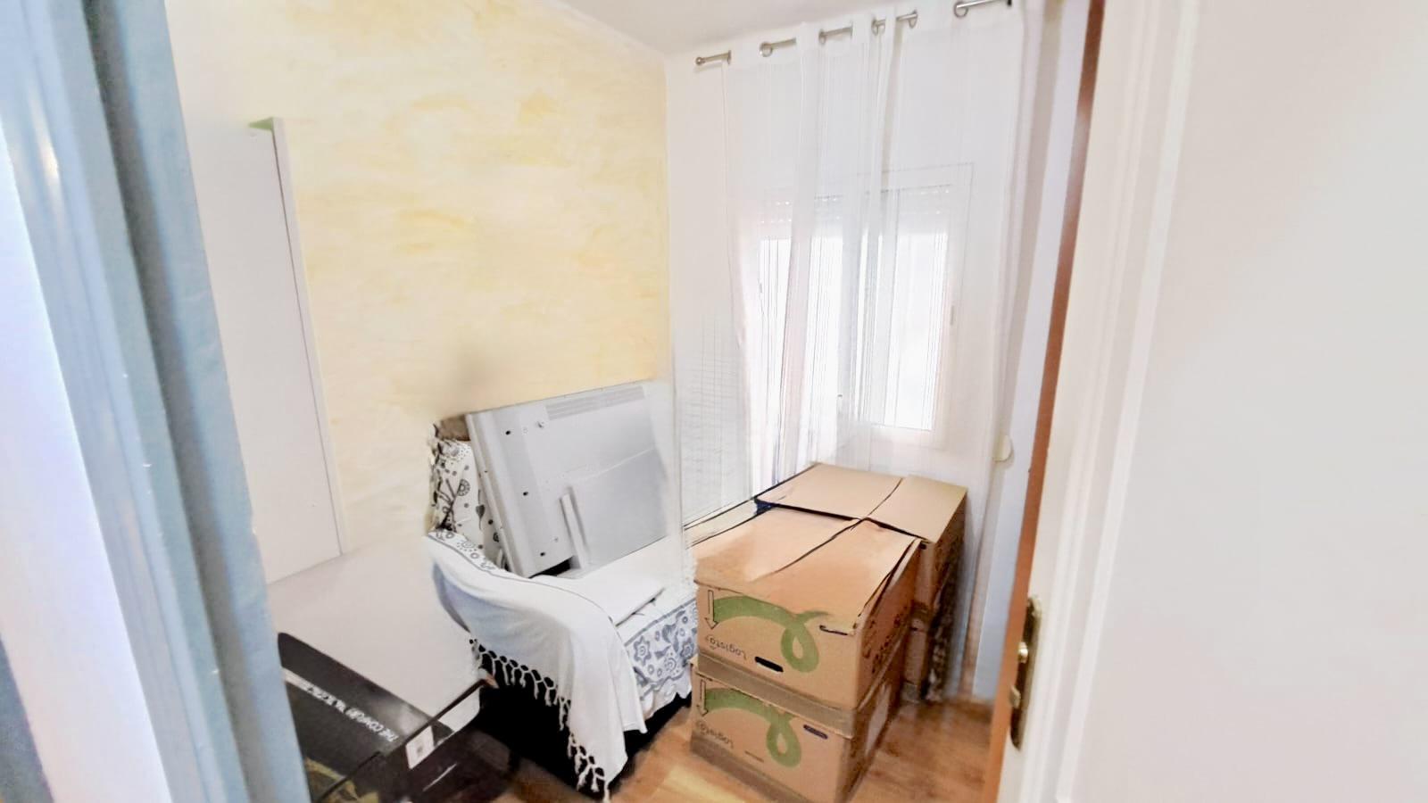 Imagen 10 Piso en venta en Pineda De Mar / Zona centro, 2a línea de mar y a 100 m. de la playa.