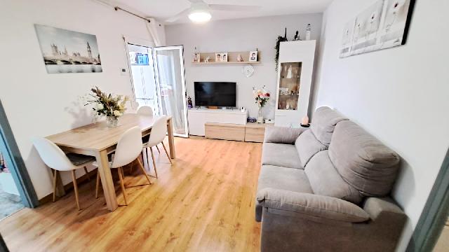 Imagen 6 Inmueble 297387 - Piso en venta en Pineda De Mar / Zona centro, 2a línea de mar y a 100 m. de la playa.